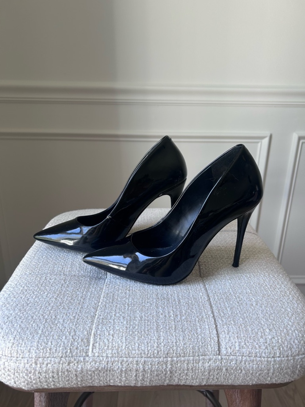 Aldo Black Patent Pointed-Toe Stiletto Pump - Picture 6 of 6